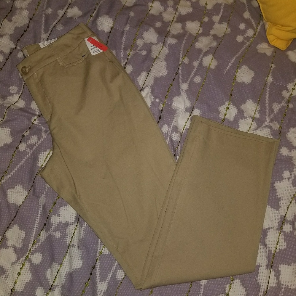 Brand new Straight leg Kakhis - Picture 1 of 2